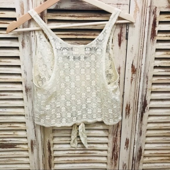 Urban Outfitters Pins and Needles Crop Top - Picture 4 of 4